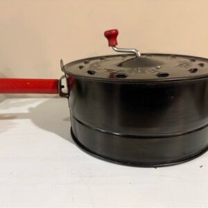 1950’s Vintage Antique Black E-Z Corn Popcorn Maker Hand Crank Red